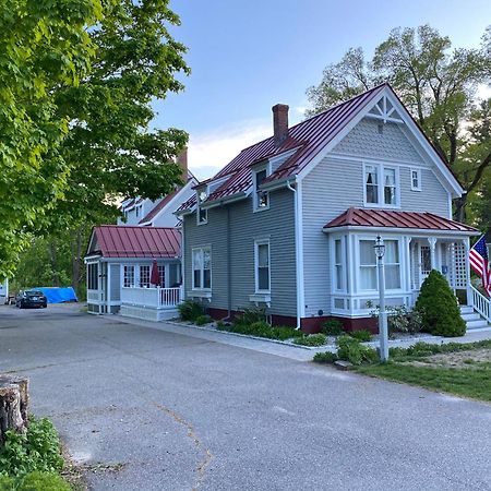 James Place Inn Bed And Breakfast Freeport Exterior photo