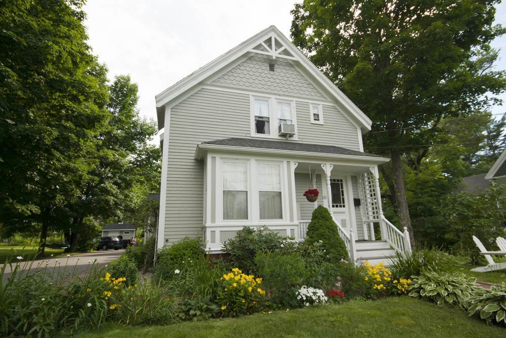 James Place Inn Bed And Breakfast Freeport Exterior photo