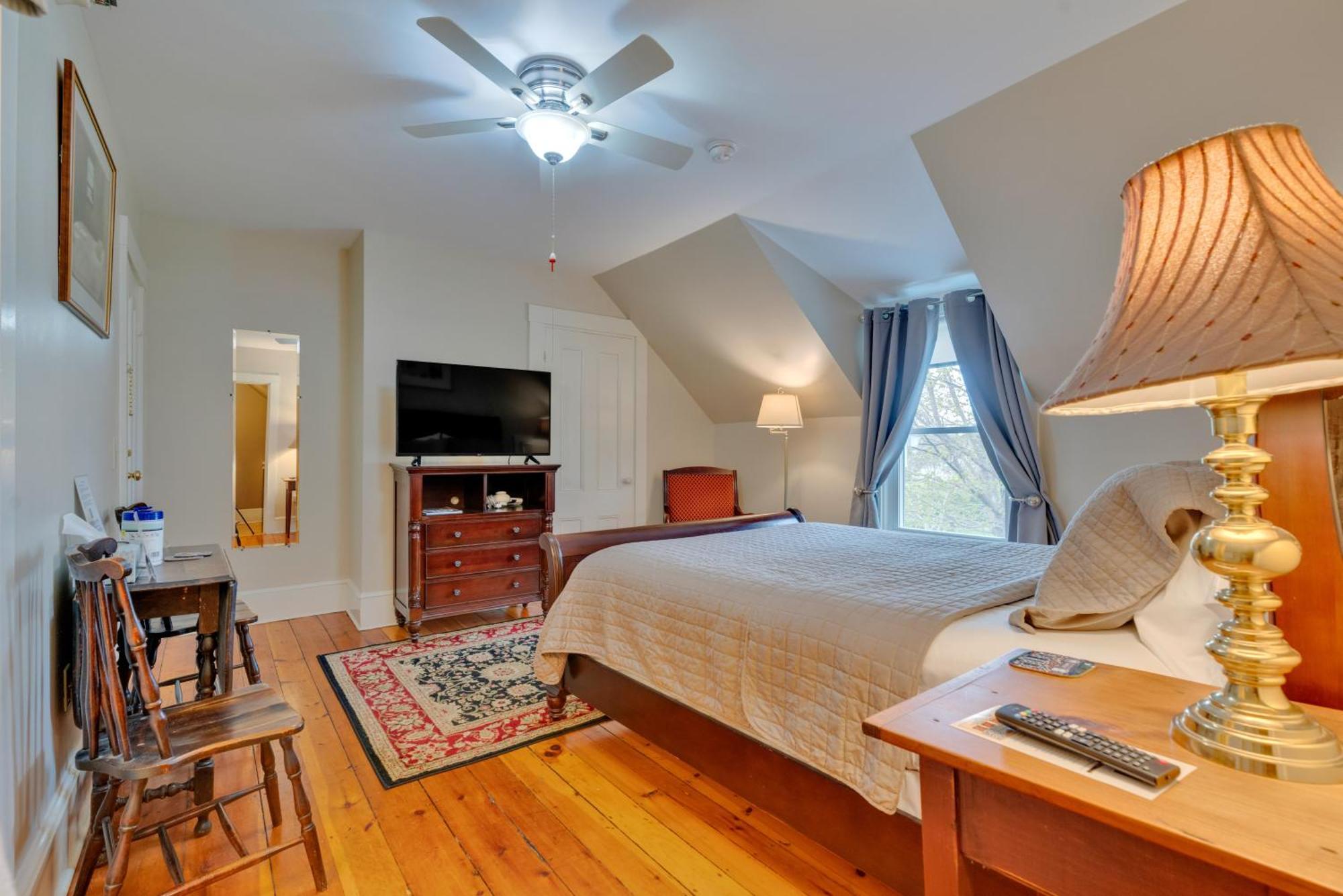 James Place Inn Bed And Breakfast Freeport Exterior photo